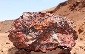 گواهی کشف نخستین ماده معدنی فلزی در لرستان صادر شد