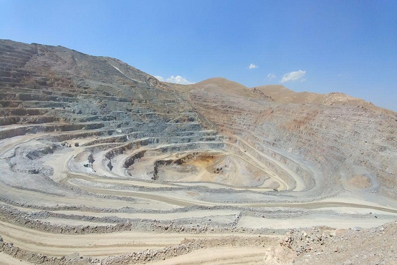 ذخیره قطعی طلا در آذربایجان غربی حدود 33 میلیون تن است