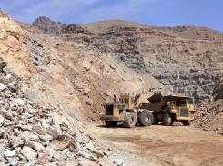 توافقنامه صندوق بیمه معدن برای حمایت از معدنکاران مناطق روستایی و عشایری/ متقاضیان در صورت بروز مشکل در تامین وثیقه به صندوق مراجعه کنند