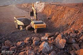 رشد استخراج مواد معدنی در شش ماه سال جاری/ ظرفیت استخراج 40 میلیون تن سنگ از معدن سنگان