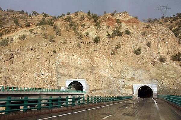 آزادراه خرم-زال؛ تنها راه دسترسی پلدختر و خوزستان به خرم آباد