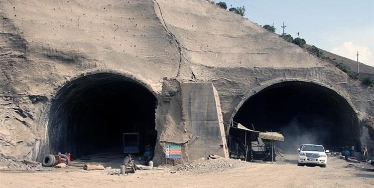 علت آتش‌سوزی در تونل تهران ـ شمال مشخص شد/ ۸ کارگر زنده خارج شدند