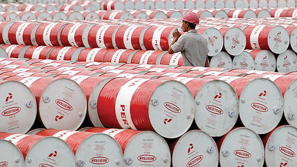 زیان پالایشگاه‌های آسیا از تحریم‌های نفتی ایرانی