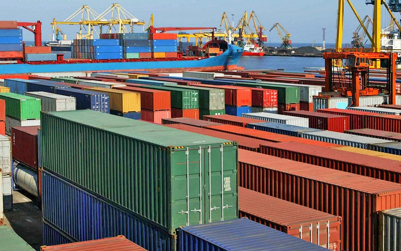 صادرات غیرنفتی به ۸.۴ میلیارد دلار رسید/ تراز تجاری مثبت ۱.۶ میلیارد شد
