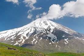 صعود به قله آتشفشانی دماوند، همزمان با شصتمین سالگرد تاسیس سازمان زمین‌شناسی و اکتشافات‌معدنی کشور
