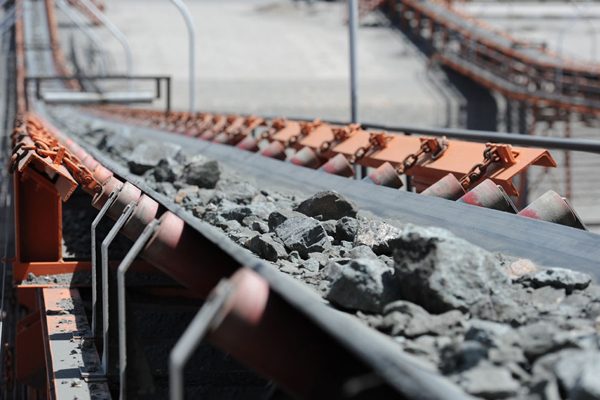 عوارض ۲۵ درصدی صادرات سنگ آهن از ماه آینده