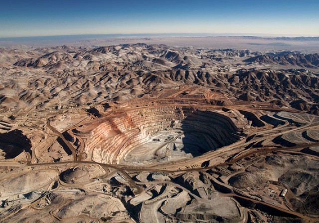 ۳۰۰ هزار کیلومتر مربع برنامه اکتشاف معدنی جدید داریم