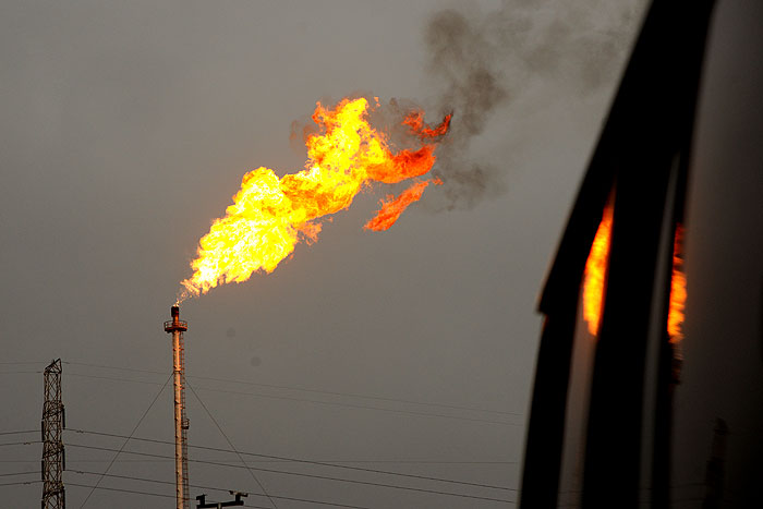 طرح وزارت نفت برای جمع‌آوری گازهای مشعل پیشرفت‌های خوبی داشته است
