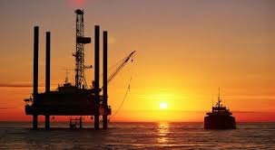 اجرای طرح‌های کلان اکتشاف نفت گامی برای ایجاد شبکه‌های علمی و نوآوری