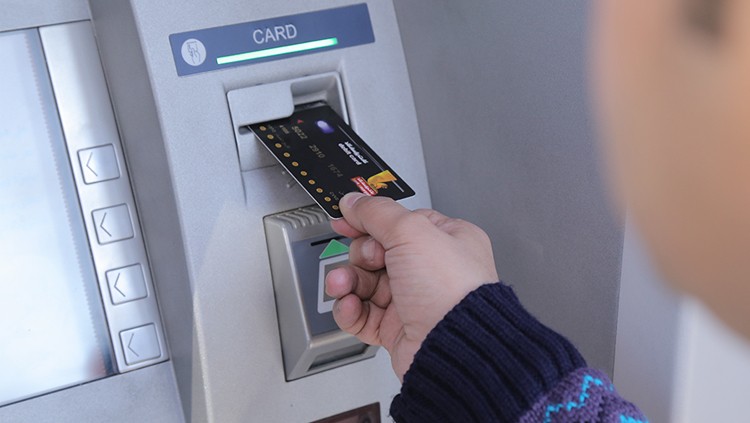 امکان شخصی سازی محدودیت های برداشت از کارت های بانک پاسارگاد فراهم است