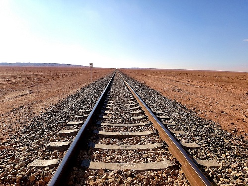پاسخ مدیرعامل راه‌آهن به انتقادات فعالان معدنی/ اولویت راه‌آهن احداث خطوط آنتنی و فرعی اتصال مراکز بار به شبکه ریلی است
