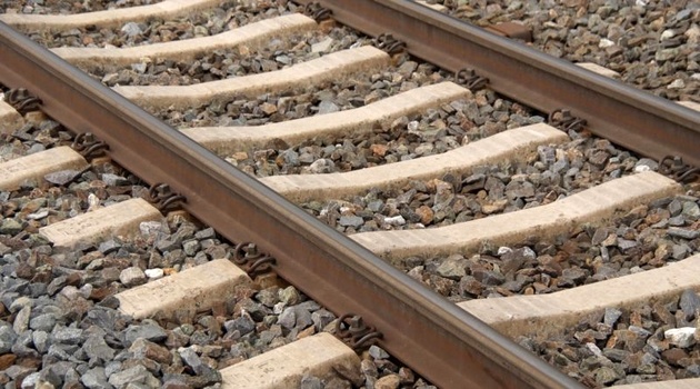 پروژه راه آهن لرستان جزء پروژه‌های اقتصاد مقاومتی قرار گیرد