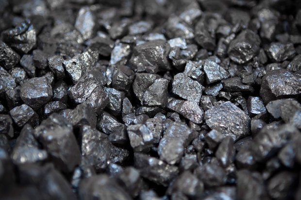 شرکت فرابورسی با "ذوب" برای حمل ۱.۵ تن سنگ آهن قرارداد بست