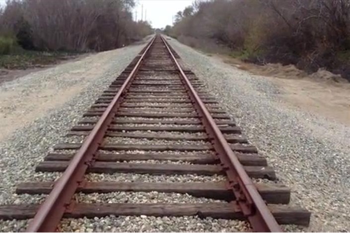 قرارداد قرارگاه خاتم با ذوب‌ آهن برای تأمین ریل خط آهن چابهار - زاهدان