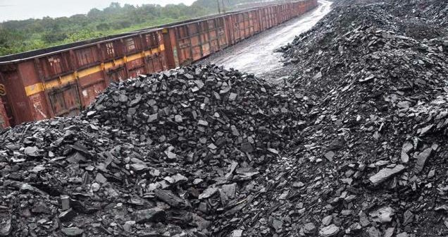 تولید زغال سنگ هند افزایش می یابد/ برنامه شرکت زغال سنگ دولتی هند برای سرمایه گذاری 423 میلیون دلاری در راستای افزایش ظرفیت تولید به 1.5 میلیون تن