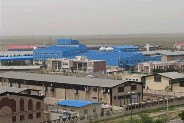 جابجایی روزانه کارگران موجب افزایش شیوع ویروس کرونا می‌شود