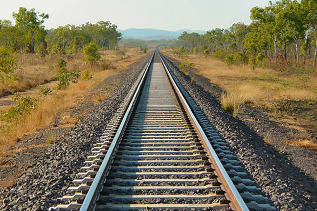 امضای تفاهم‌نامه احداث خطوط ریلی میان شرکت مس و شرکت راه‌آهن به ارزش ۴۵۰ میلیارد تومان/ اهتمام شرکت مس به توسعه فعالیت‌های ترانزیتی در خطوط ریلی کشور