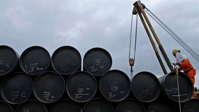 افت فروش نفت تاثیر چشمگیری بر بازار سهام نگذاشت