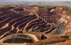 منابع معدنی شاهراه شکوفایی اقتصادی در استان سمنان