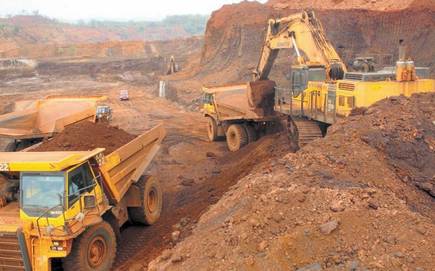 تمدید کنه آمدوشد در هند/ صادرات سنگ آهن کاهش و محصولات پایین دستی فولاد افزایش می یابد