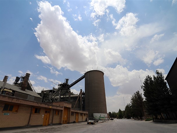 کارخانه سیمان کرمان از نمایی نزدیک