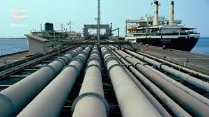 بررسی نقش فولادی ها در راه اندازی خط لوله نفت گوره - جاسک