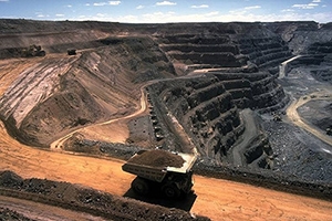 روزگار سیاه «تنگ سرخ» از معدن‌کاوی/ زیستگاه در حال تخریب است