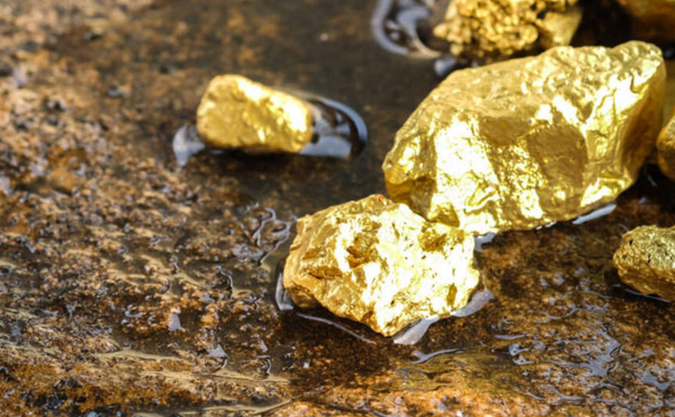 روند تولید و استخراج طلای جهان نزولی شد