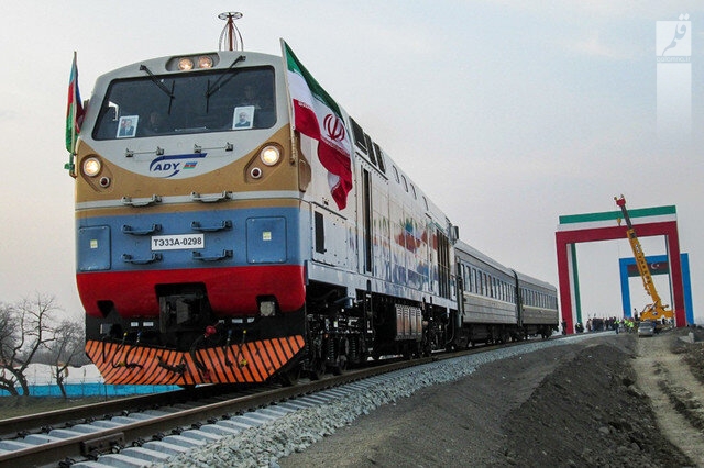 تردد روزانه ۱۴۰ قطار از طریق مسیر‌های استان یزد انجام می‌شود