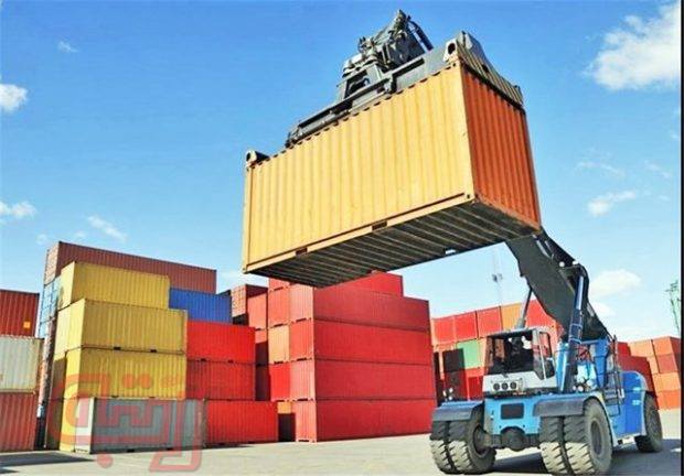 کنترل صادرات قاچاق با اجرای طرح‌های آزادسازی واردات در قبال صادرات و استفاده از ارز متقاضی/ محموله های صادراتی نباید در مرزها معطل شوند