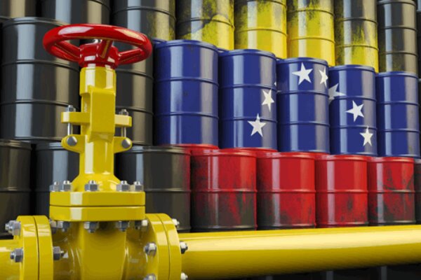 صادرات نفت ونزوئلا در پایین‌ترین سطح ۷ دهه اخیر