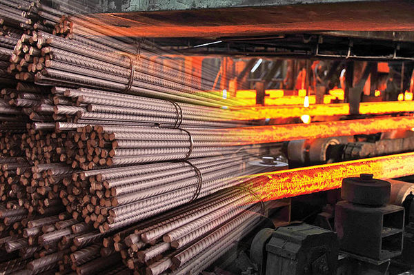 صادرات فولاد مشروط به عرضه در بورس
