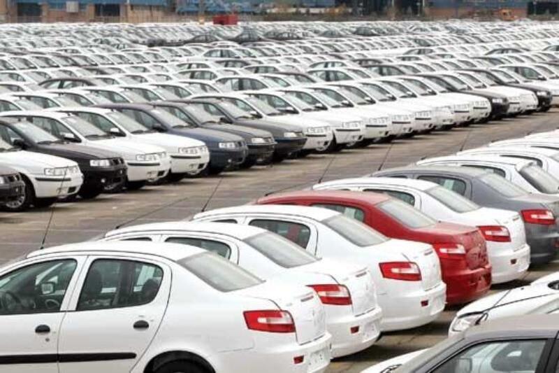 ساماندهی بازار با عرضه خودرو در بورس/آزادسازی قیمت خودرو به روش سابق دستاوردی ندارد