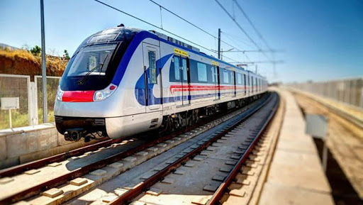 تاکید رئیس اتاق ایران بر توسعه زیرساخت‌های حمل‌و‌نقل کشور