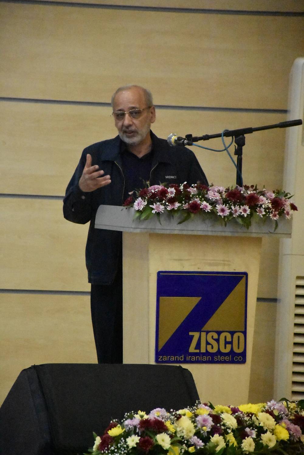 بازدید رئیس مجلس شورای اسلامی از شرکت فولاد زرند ایرانیان/ قالیباف: ظرفیت معادن برای کشور ما مهم‌تر از ظرفیت نفت و گاز است/ دکتر پورمند: اعتقاد داریم مدیریت یک حرفه مبتنی بر مولفه‌های ساختاریافته است
