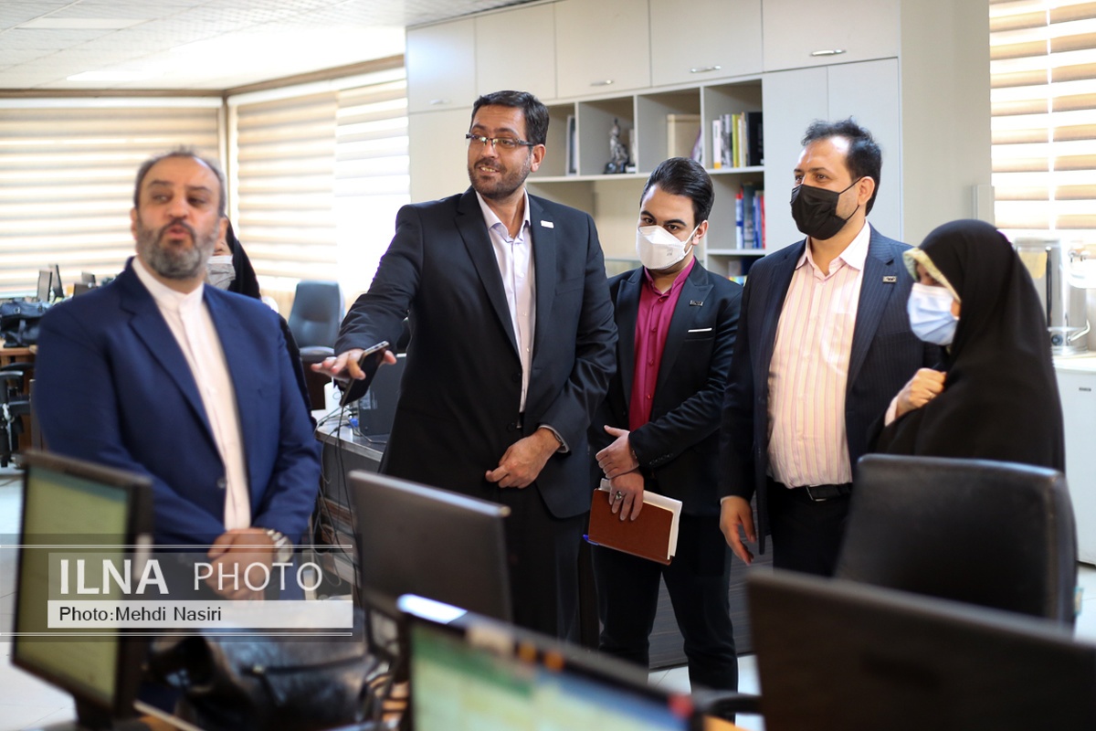 فولاد مبارکه از کارکنان خود به عنوان سرمایه‌های انسانی یاد می‌کند/ فولاد مبارکه جزو سخت‌گیرترین صنایع در حوزه ایمنی است