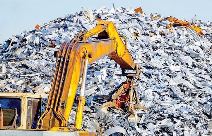 ضایعات فلزی در مسیر بورس