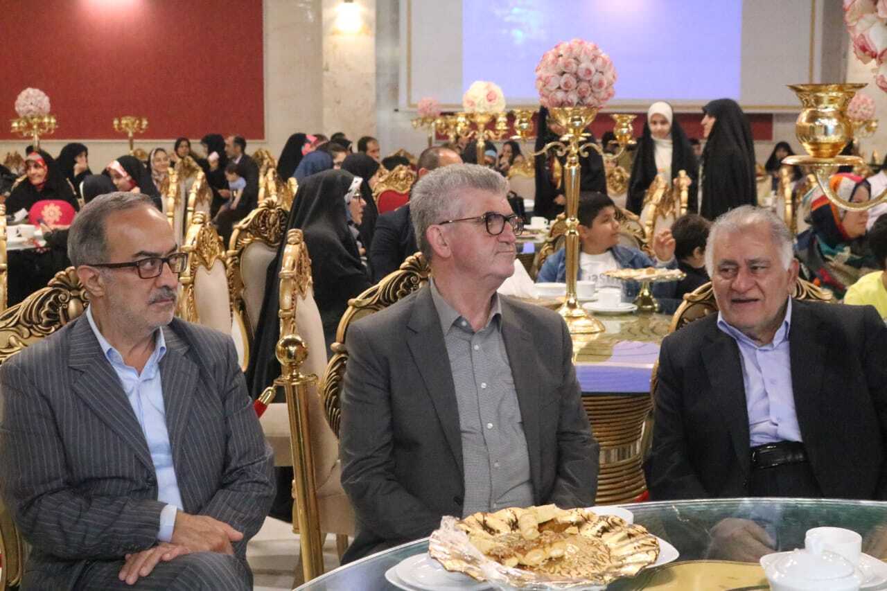 اهدای ۷ میلیارد ریال جوائز نقدی به ۱۱۵ نفر از حافظین قرآن کریم