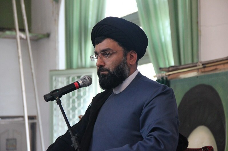 چتر خاکستری سیمان در آبیک/ تکلیف پایش و عوارض «کارخانه سیمان» در گیر و دار پیگیری مسوولان