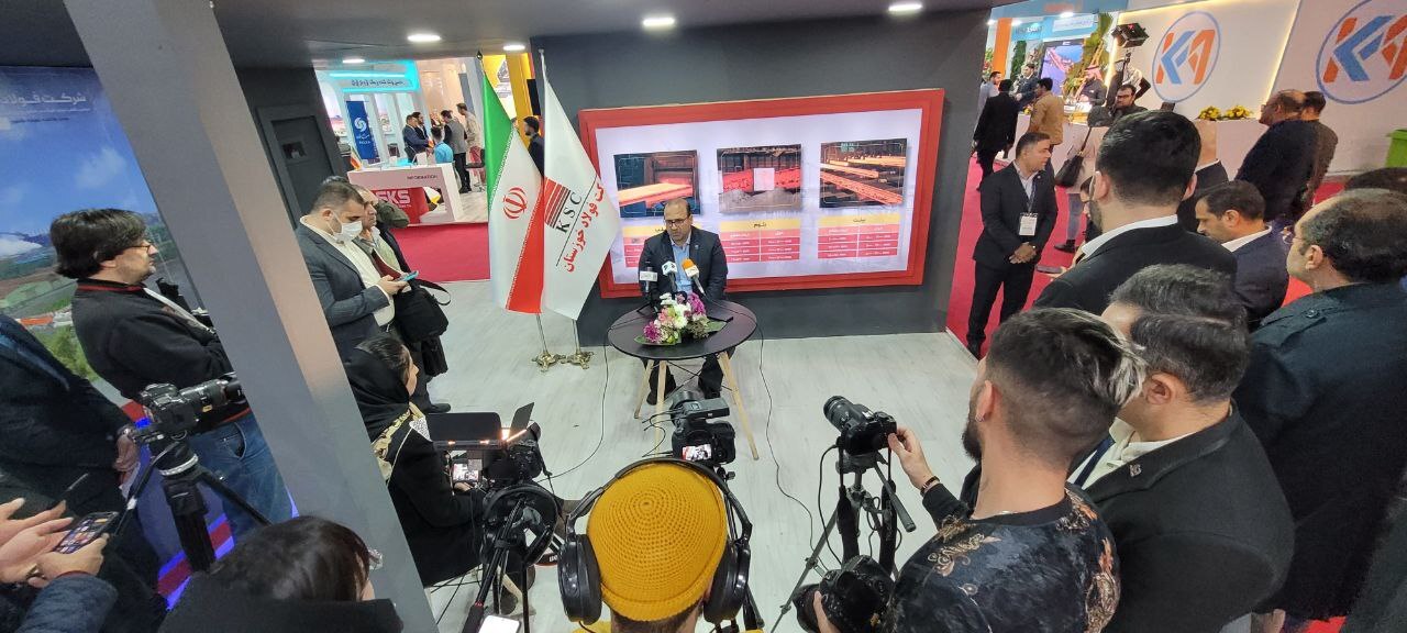 بازدید مهندس ابراهیمی مدیرعامل شرکت فولاد خوزستان از شرکت‌های دانش بنیان/ برگزاری نشست خبری مدیرعامل شرکت فولاد خوزستان