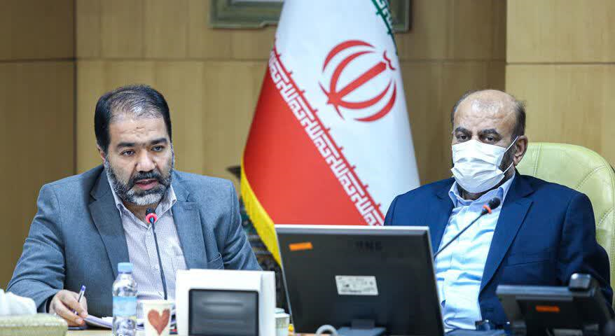 بررسی پروژه‌های عمرانی اصفهان با حضور وزیر راه و شهرسازی/ قطار سریع‌السیر اصفهان-تهران، بر ریل سرعت