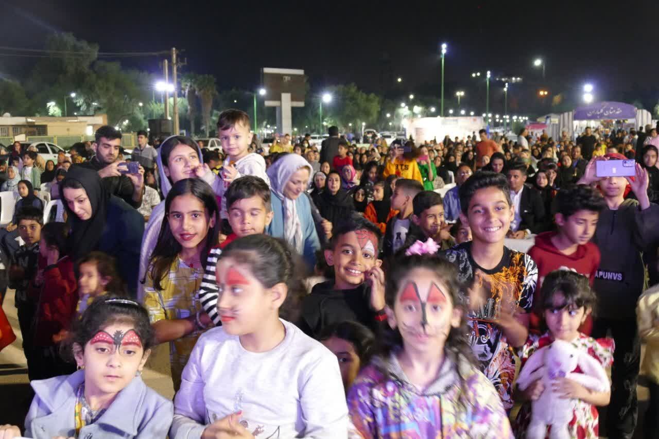 جشن بزرگ عیدانه شرکت فولاد خوزستان برگزار شد