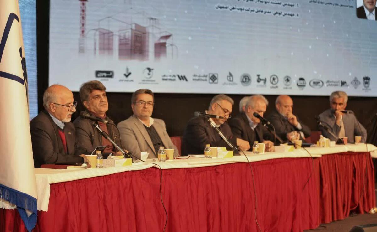ذوب آهن اصفهان آماده تامین انواع مقاطع ساختمان‌های بلند مرتبه کشور