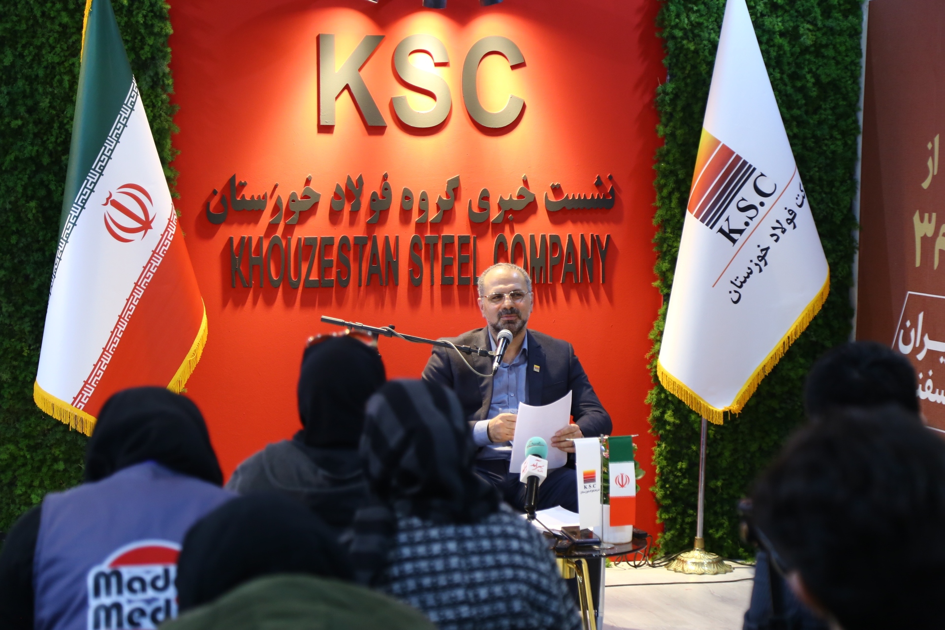 تعامل فولاد خوزستان با ۴۸۸ شرکت دانش‌بنیان/ در فولاد خوزستان سالانه ۱۰ تا ۲۰ میلیون دلار کاهش هزینه‌های ارزی داشته‌ایم