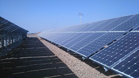اجرای طرح بزرگ تولید انرژی خورشیدی در یزد