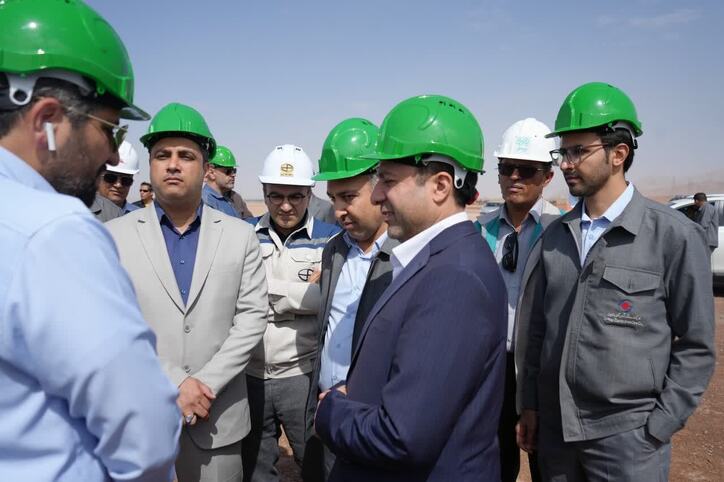 لزوم استفاده از تکنولوژی جدید و حرکت به سمت صنایع پایین دستی در حوزه معدن