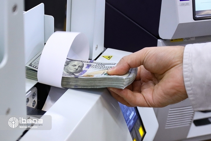 نیاز به «بازار جایگزین» برای کنترل قیمت ارز و طلا