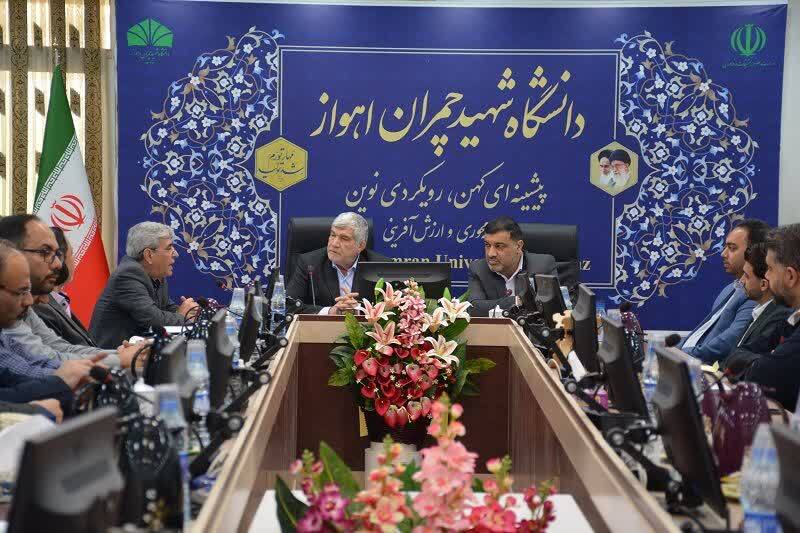 رمز موفقیت صنایع فولادی استفاده از ظرفیت نخبگان است/ اولویت فولاد اکسین بومی سازی و خودکفایی در تجهیزات است