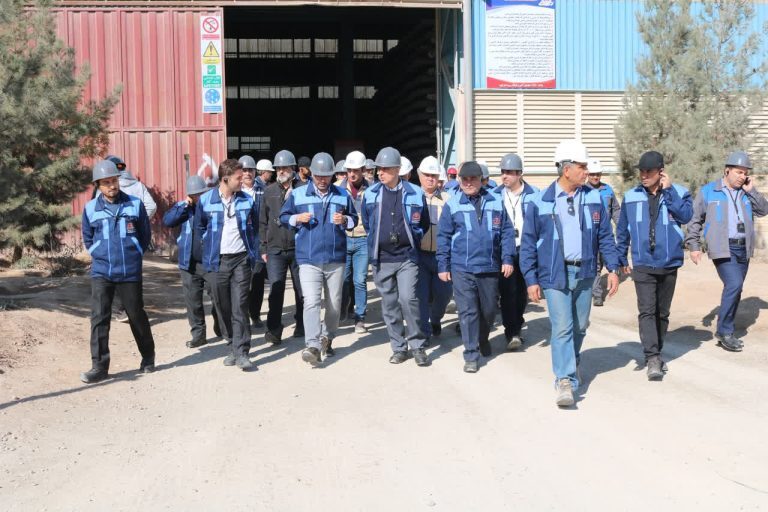 پیشرفت سریع پروژه‌های فولاد سرمد ابرکوه/ آمادگی «ومعادن» برای توسعه فعالیت‌ها در استان یزد