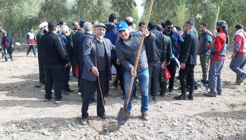 پویش سراسری نهال کاری به نام پویش سراسری نهال کاری به نام